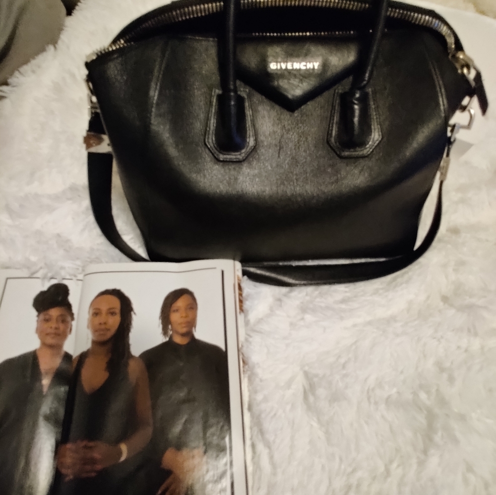 Givenchy Handbag - image 3